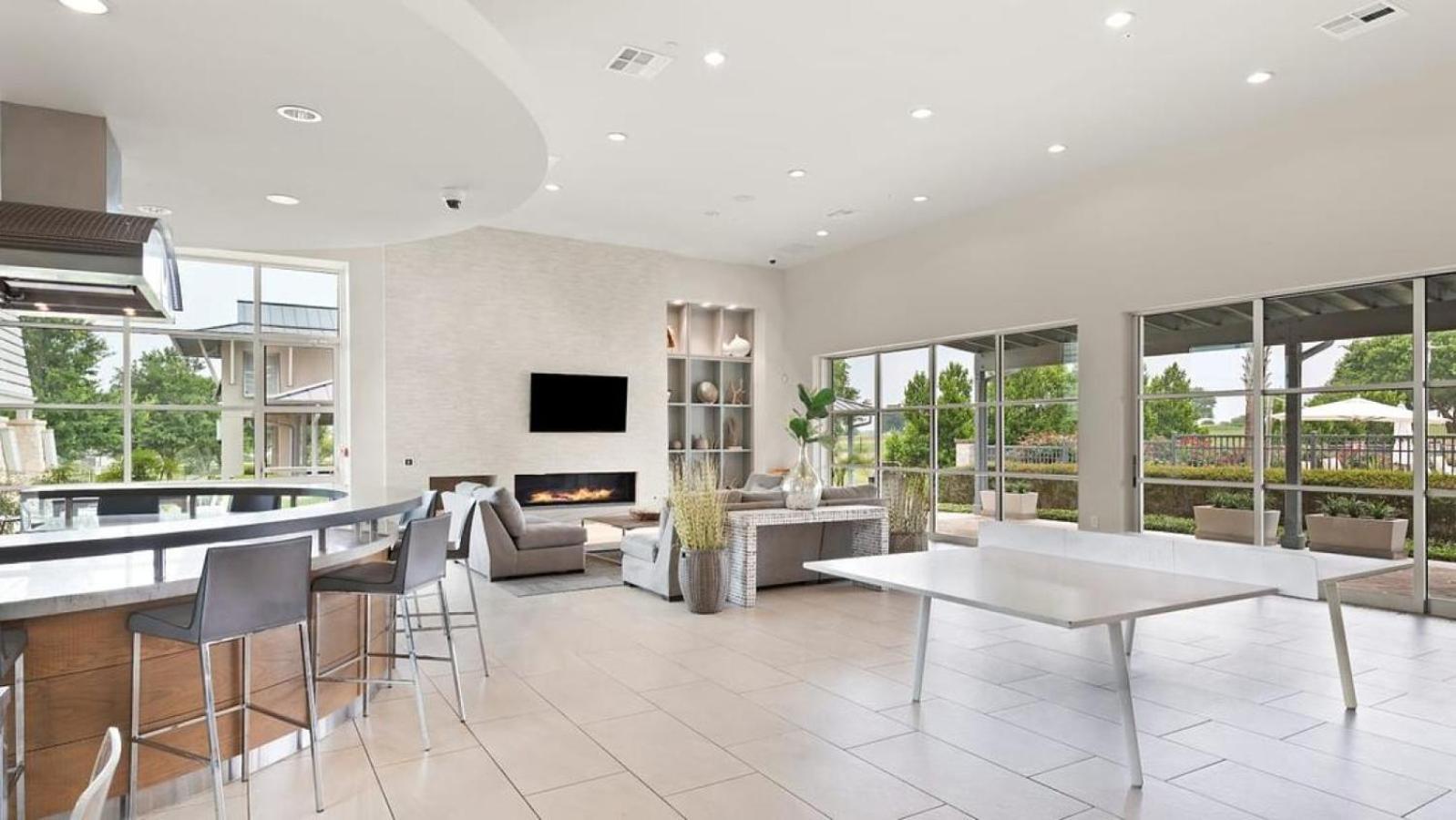 Landing At The Green At Plum Creek - 2 Bedrooms In Kyle Luaran gambar